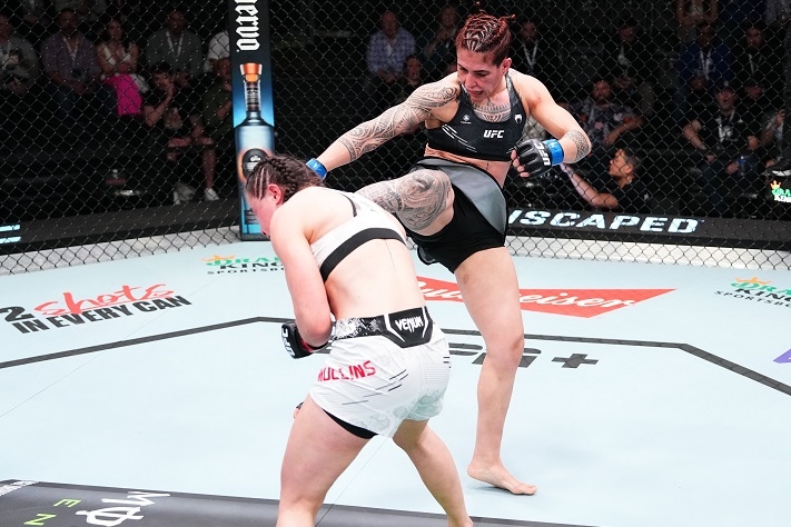 Ufc Vegas Nora Cornolle Double Headkicks Tkos Melissa Mullins