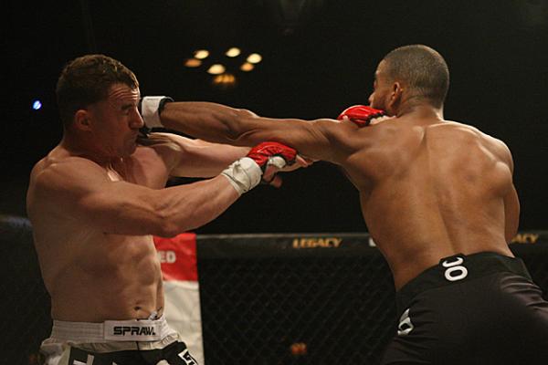 Trevin Giles (pictured) featured on the UFC Fresno fight pass preliminary card