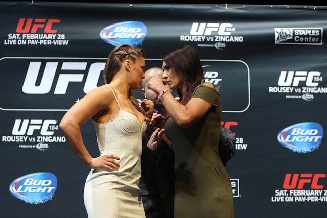 Ronda Rousey and Cat Zingano, UFC 148