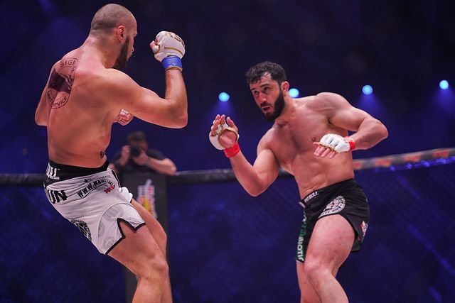 Mamed Khalidov vs Tomasz Narkun