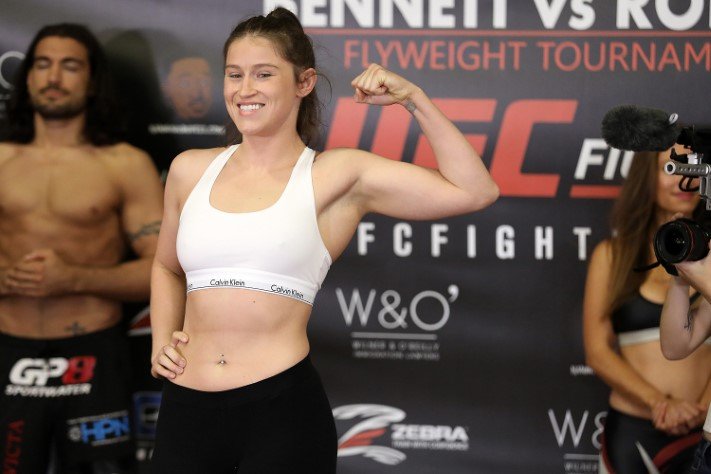 Invicta FC 35 Results: No Stockton Slap, But A Beatdown by Chelsea Chandler  on Brittney Victoria