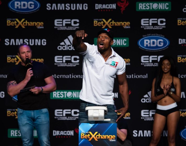 UFC Minneapolis Results Dalcha Lungiambula Dominates Dequan Townsend