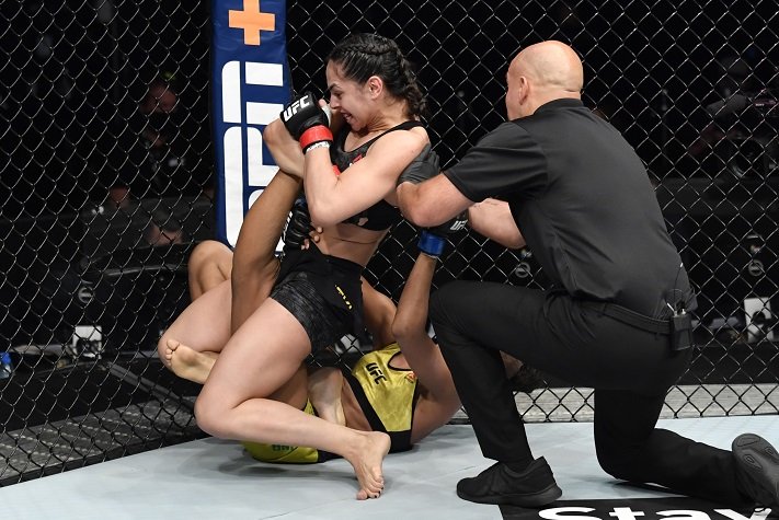 Ufc Fight Island 2 Results Ariane Lipski Scores Nasty Submission On Luana Carolina