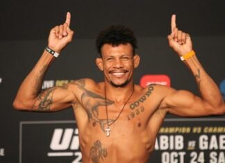 Alex Oliveira UFC