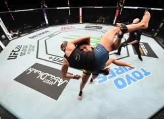 Jessica Andrade takes down Katlyn Chookagian at UFC Fight Island 6