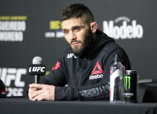 Gavin Tucker UFC 256