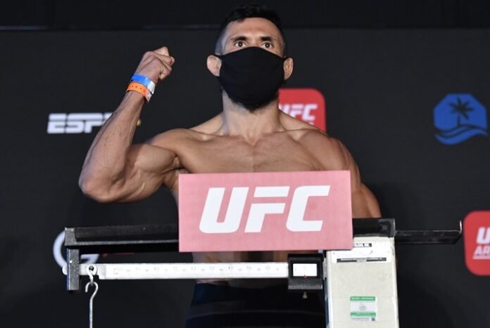 Douglas Silva de Andrade UFC