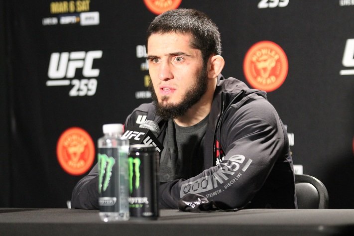 UFC 259: Islam Makhachev Wants to Help Retire 