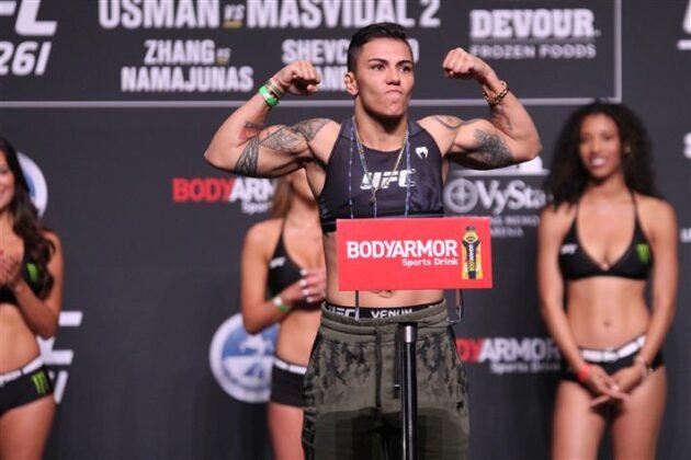 Ufc Jessica Andrade Sold Nudes On Onlyfans To Pay Off Car Not Surprised They Leaked