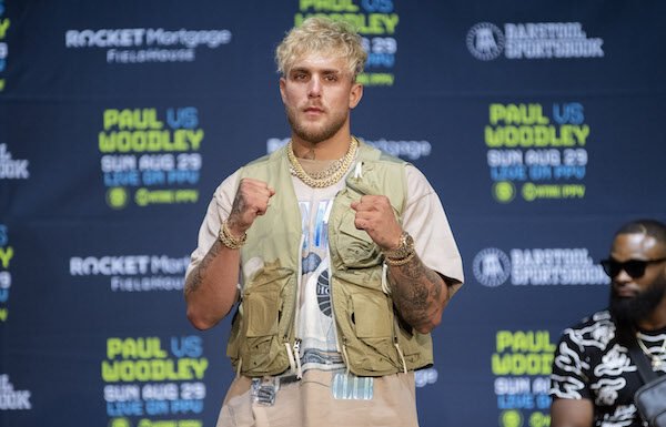 Tyron Woodley, Jake Paul on Weight for Sunday Boxing Spectacle