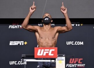 Edson Barboza, UFC Vegas 35 weigh-in