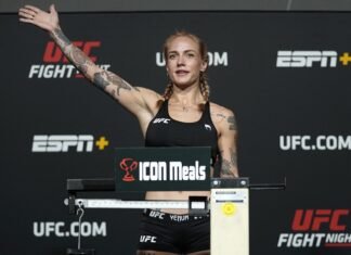 Jessica-Rose Clark UFC Vegas 41 weigh-in