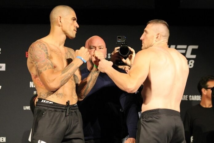 Alex Pereira and Andreas Michailidis, UFC 268