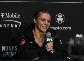 Gillian Robertson, UFC 269