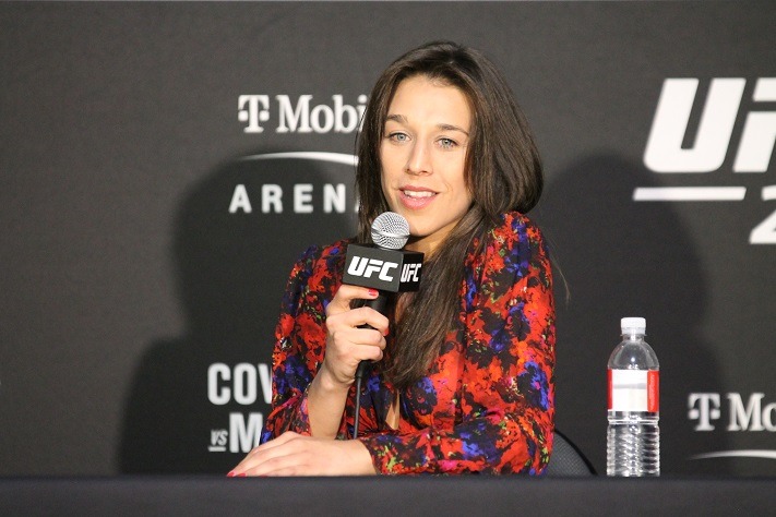 Joanna Jedrzejczyk Predicts Another Fight of the Year in Zhang Rematch at UFC 275
