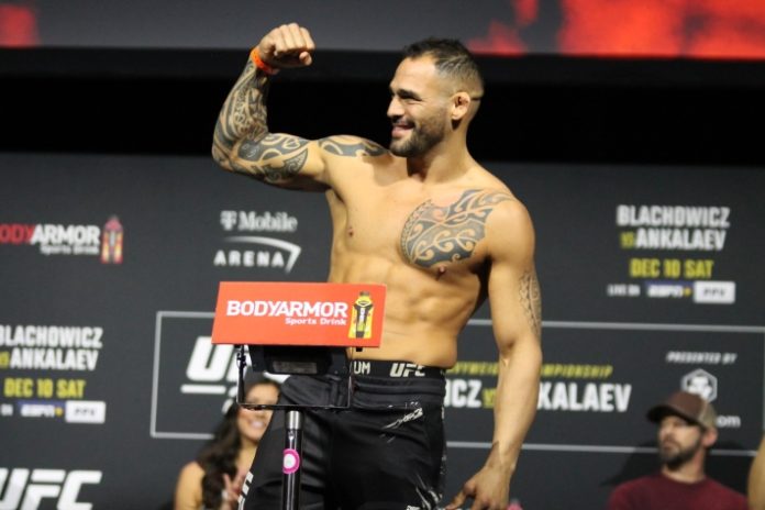 Santiago Ponzinibbio, UFC