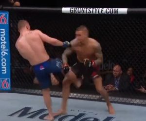 Gaethje is out of position as Poirier throws a leg kick