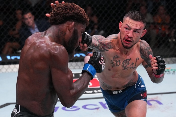 UFC Vegas 78: Cub Swanson Claims Decision In Close Fight With Hakeem Dawodu