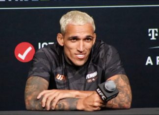 Charles Oliveira, UFC 300