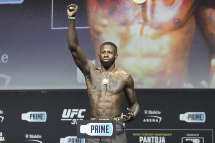 IMG_1286 Randy Brown UFC