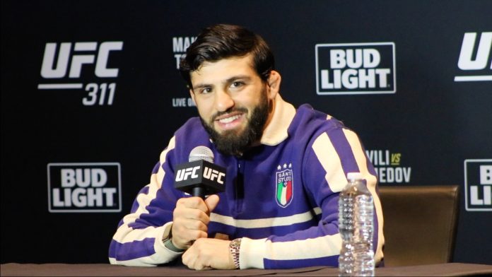 Arman Tsarukyan, UFC 311