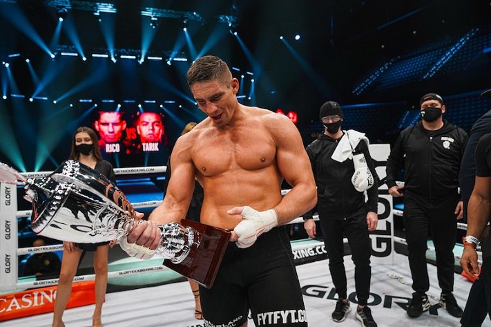 Former GLORY Champ Verhoeven to Challenge Usyk for WBC Heavyweight Title in Egypt
