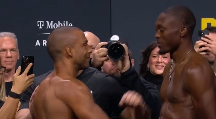 UFC 323: Jalin Turner Makes Stellar Return From Retirement, Stops Edson Barboza Edson Barboza and Jalin Turner, UFC 323