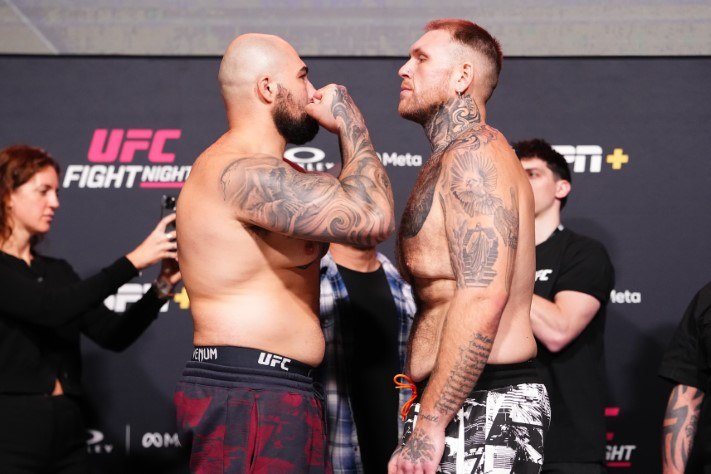 Steven Asplund Lands 170 Significant Strikes In TKO Debut Victory