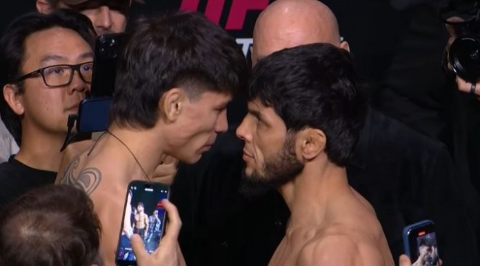 Ignacio Bahamondes and Tofiq Musayev, UFC Seattle