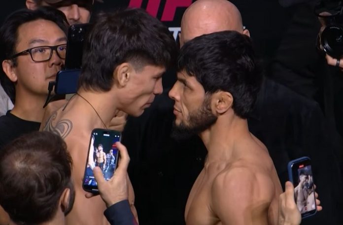 Ignacio Bahamondes and Tofiq Musayev, UFC Seattle