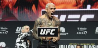 Charles Oliveira, UFC 326