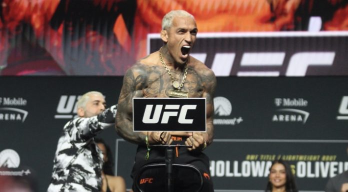 Charles Oliveira, UFC 326