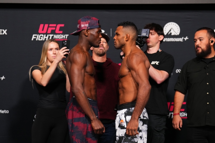 UFC Vegas 114: Debuting Manoel Sousa Knocks Out Bolaji Oki