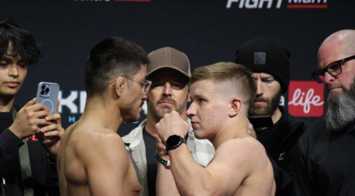 John Castaneda and Mark Vologdin, UFC Winnipeg