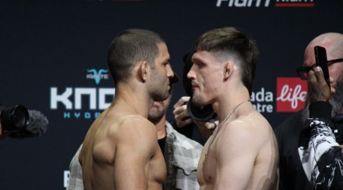 Thiago Moises and Guage Young, UFC Winnipeg