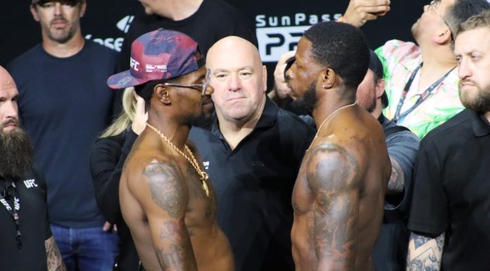 Kevin Holland vs. Randy Brown, UFC 327 Ceremonial Weigh-Ins