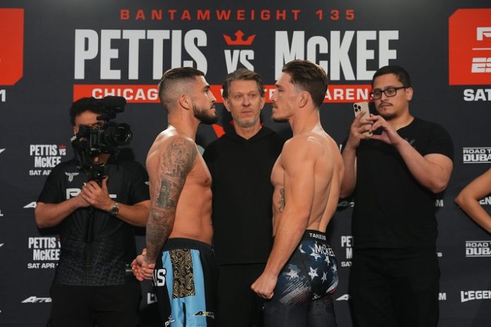 Sergio Pettis and Mitch McKee, PFL Chicago