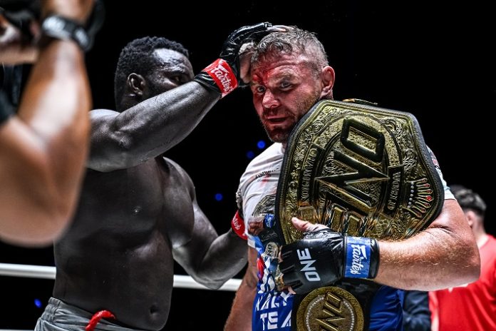 Oumar Kane and Anatoly Malykhin, ONE Friday Fights 154