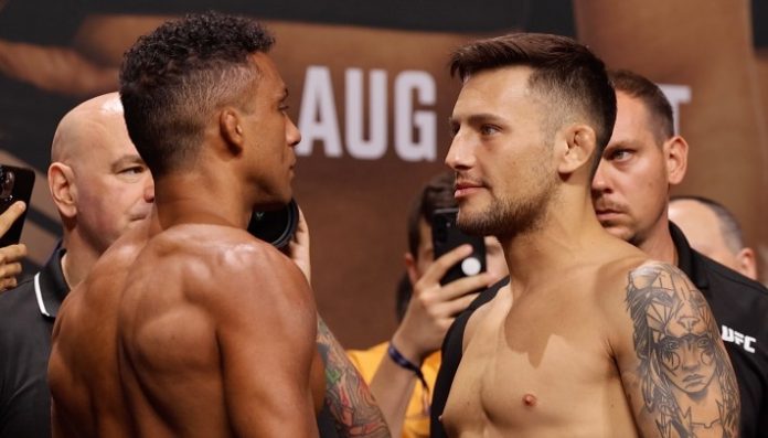 Edson Barboza vs. Esteban Ribovics Edson Barboza vs. Esteban Ribovics, UFC 330