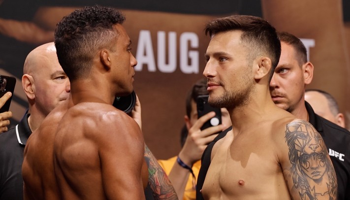 UFC 330: Edson Barboza Splits Shin, Esteban Ribovics Finishes Retiring Legend