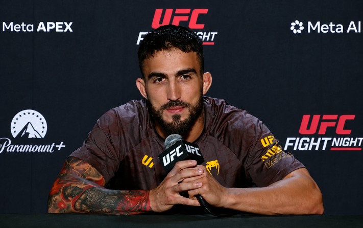 Yadier Del Valle Ready for ‘Kill or Be Killed' Fight Against Elkins